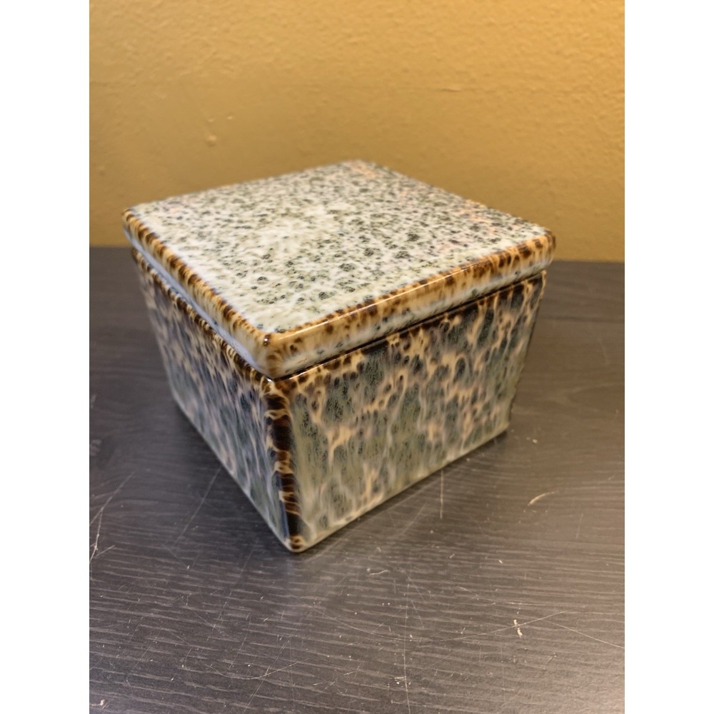 Speckled Stoneware Decorative Box, Gray Cream, Art Deco, 3.5x3.5x3 in, Lidded
